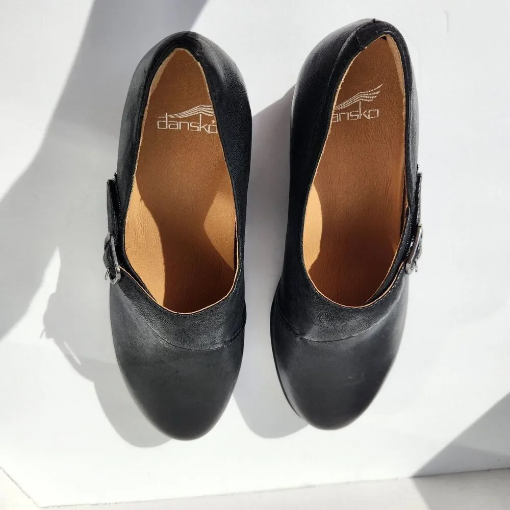 Dansko Marisa Black Leather Wedge Womens Size 39 US 8.5 - 9 Slip-on Comfort